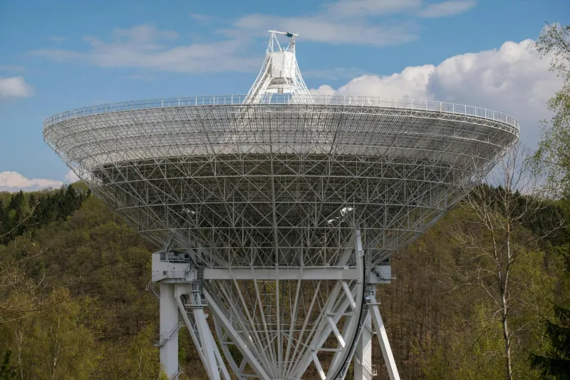 The Black Hole Hunters Who Accidentally Gave America Wi-Fi